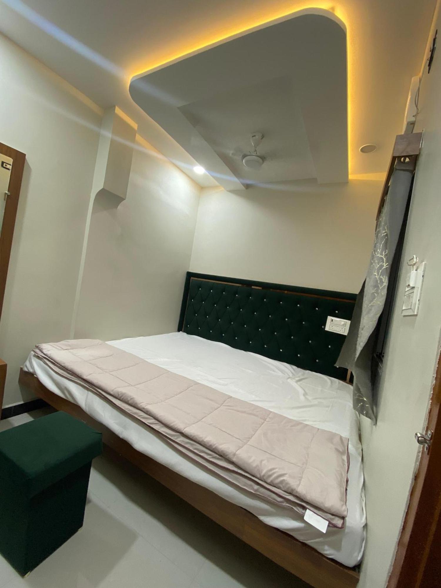 Hotel Super Palace Ujjain Dış mekan fotoğraf