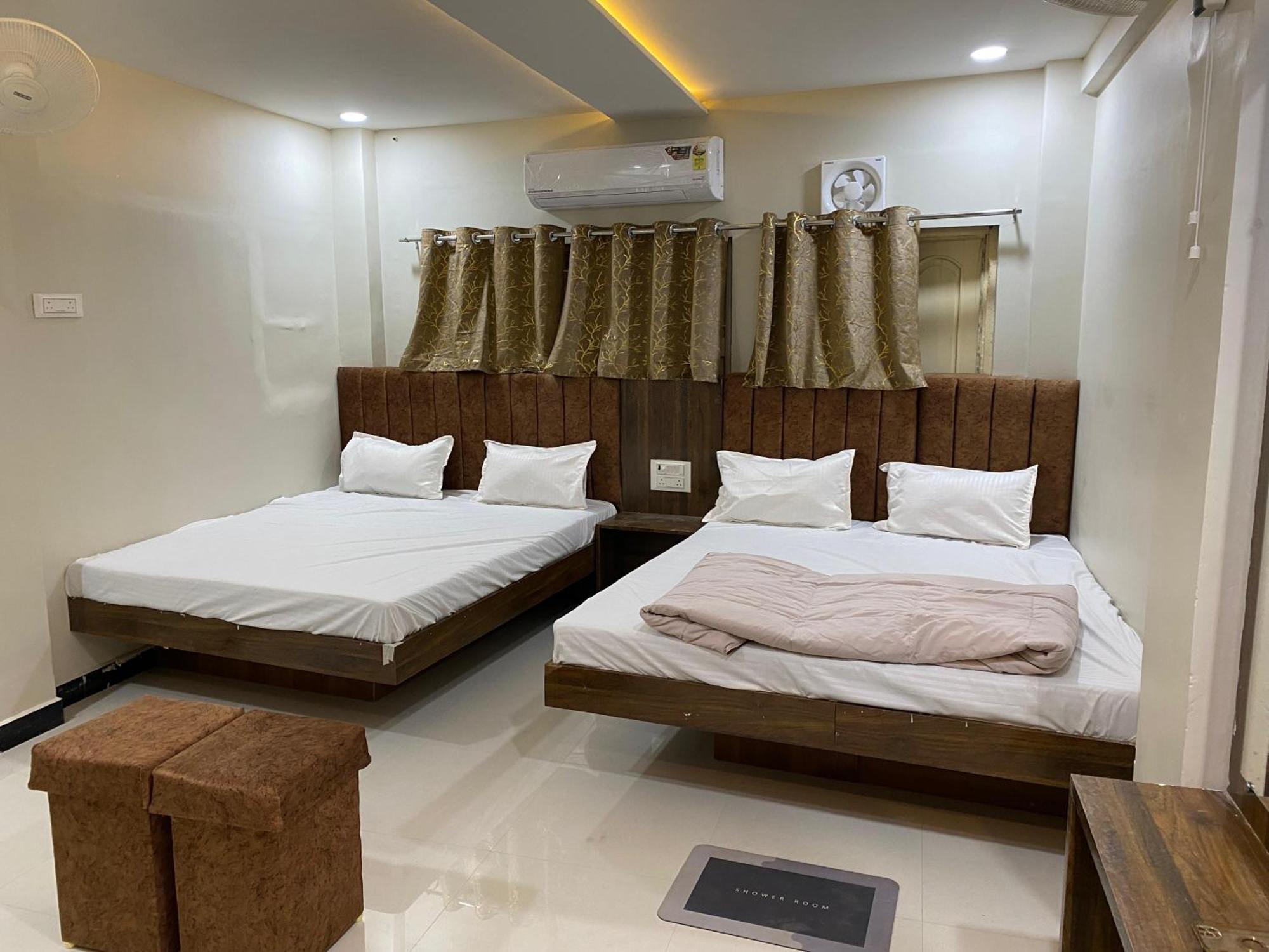 Hotel Super Palace Ujjain Dış mekan fotoğraf