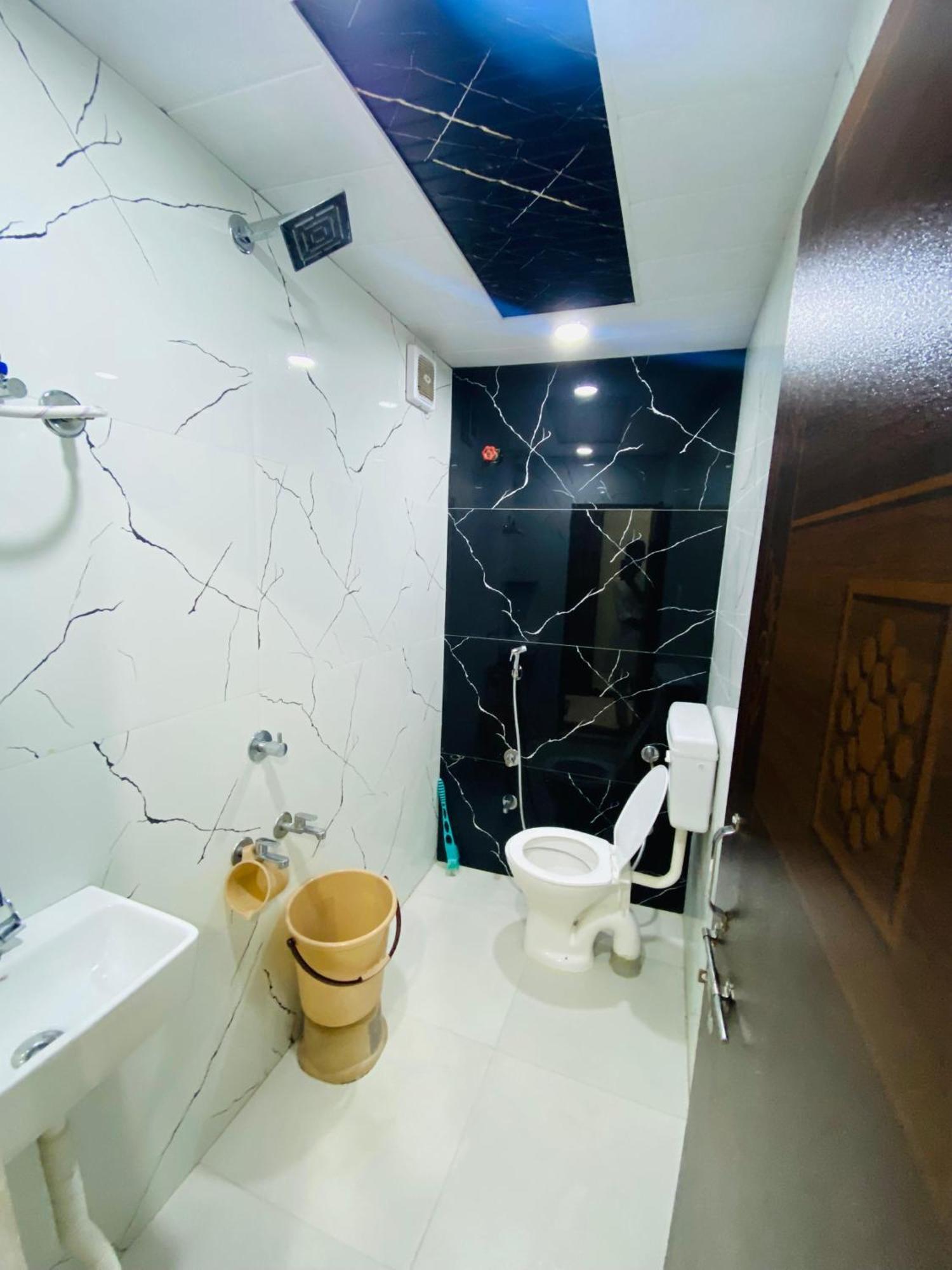 Hotel Super Palace Ujjain Dış mekan fotoğraf